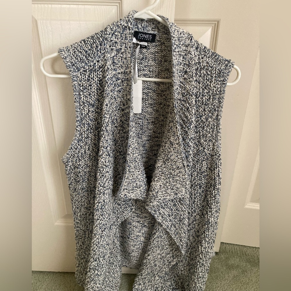 Jones of New York sweater vest